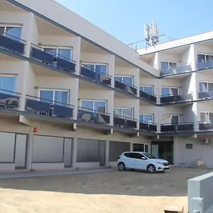 https://apartaments-estudis-els-molins.topcostabravahotels.com